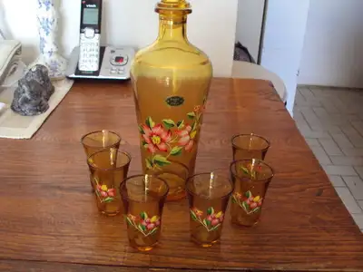 AMBER GLASS DECANTER SET, View more