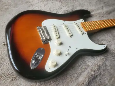 Fender Stratocaster Eric Johnson USA, View more