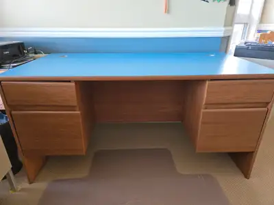 Executive desk 30"x60"