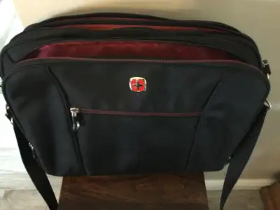 Laptop carrying case, View more