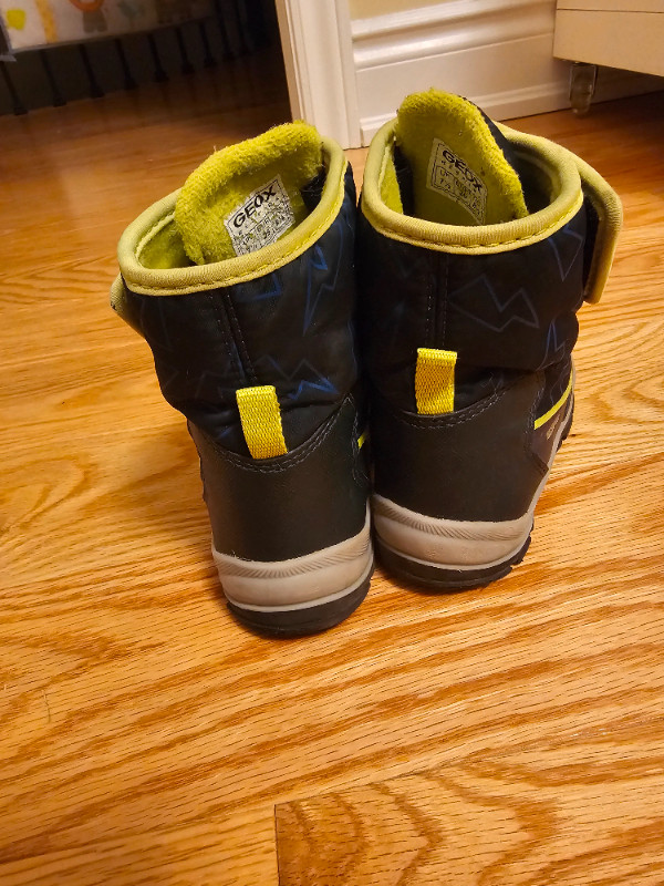Geox toddler winter boots in Other in Markham / York Region - Image 2