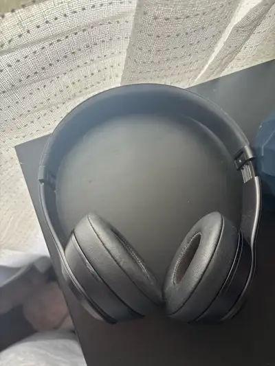 Beats by Dre wireless solo 3, View more