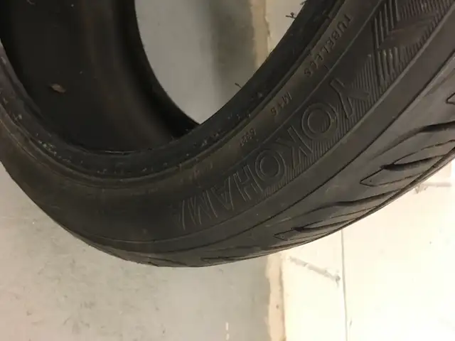 Like NEW Yokohama 245/45R18 in Tires & Rims in City of Toronto - Image 4