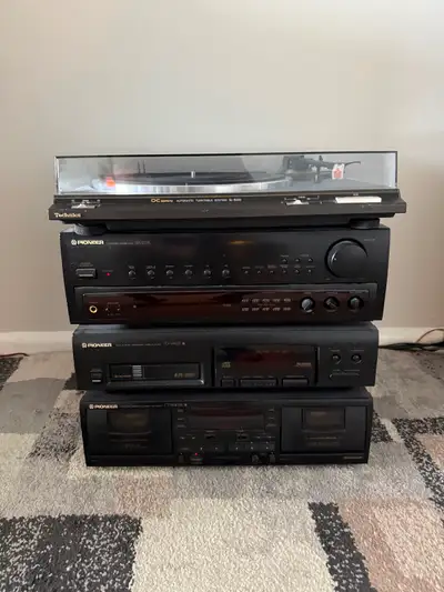 Full Stereo system for sale *** ORIGINAL OWNER ***, View more