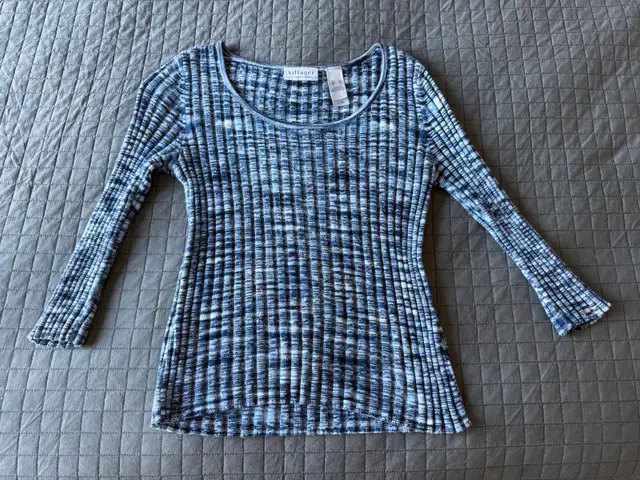 Villager Women’s size 6-8 (S) 3/4 Sleeve Vintage Sweater