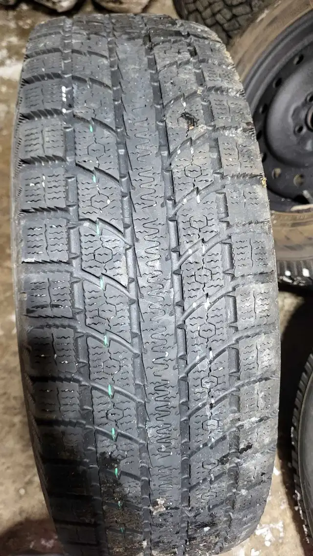 Winter Tires on Steel Rims - 225/70R16 in Tires & Rims in Petawawa - Image 5