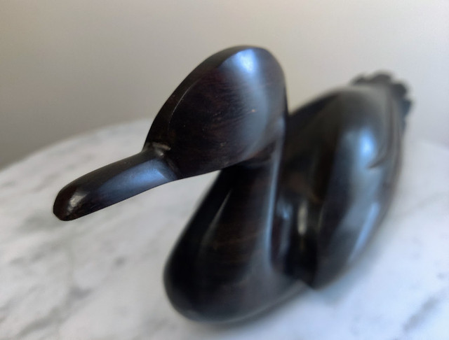 Vintage Mid Century Ironwood Hand Carved Duck Figurine in Arts & Collectibles in Guelph - Image 4