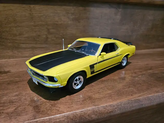 Mustang Boss 30264840211490306121