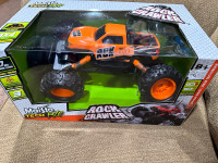 New Rock crawler remote control monster truck 