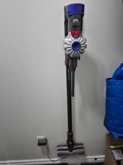 Dyson V8 Animal, View more