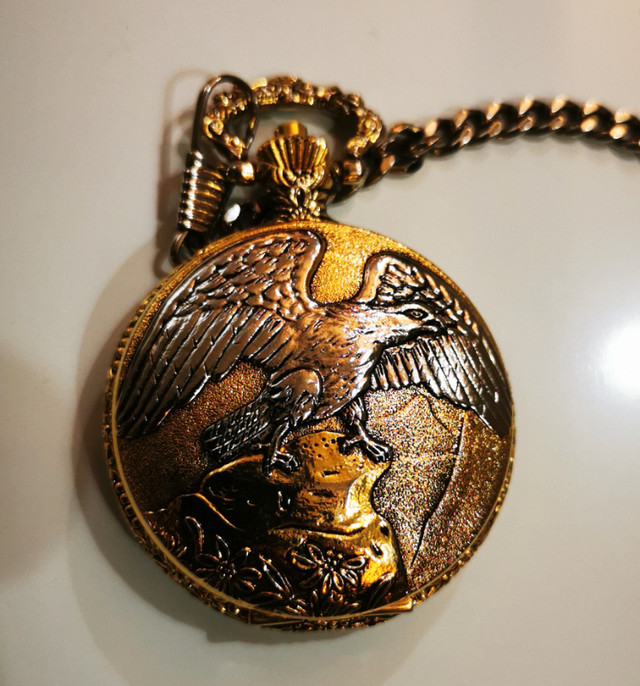 Eagle Pocket Watch Men’s Gold Tone Quartz in Jewellery & Watches in Kitchener / Waterloo