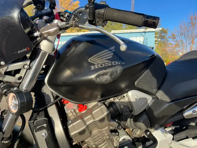 Honda Hornet 919 - CB900F - Fireblade Engine - Road Warrior in Sport Touring in City of Toronto - Image 9