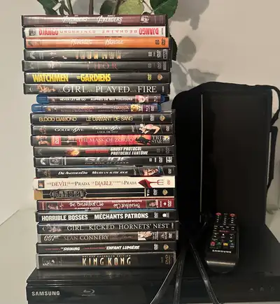 Samsung Blu-ray/DVD player in good working condition, clean and well maintained. Includes remote con...