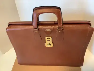 RENWICK All Leather Slim Brief with lock+key, View more