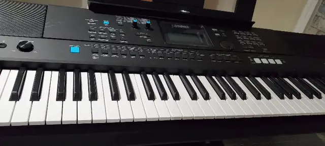 Various Musical equipment at Great prices! in Pro Audio & Recording Equipment in Mississauga / Peel Region - Image 6