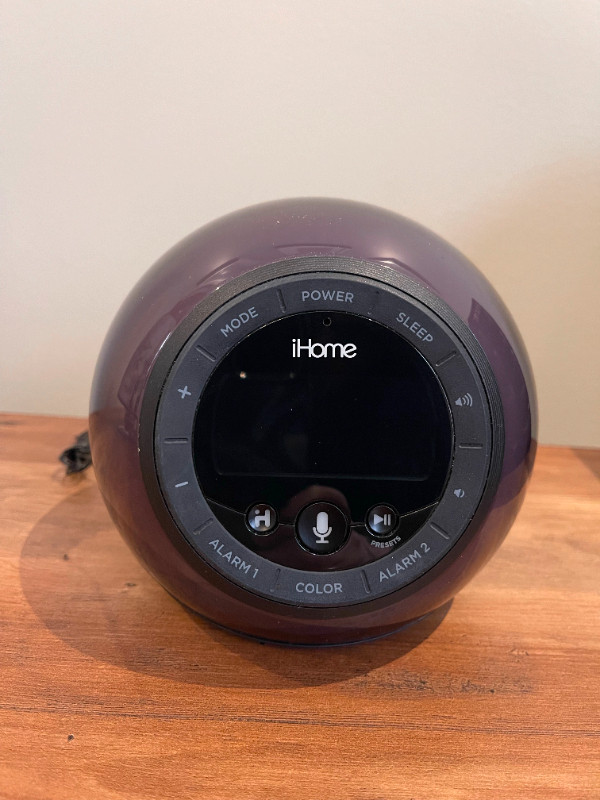 iHome iBT297BC Bluetooth Color Speaker USB Charge Voice Control in General Electronics in Markham / York Region - Image 2