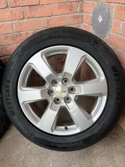 Selling ONE single Chevrolet rim and tire featuring a Westlake 255/55R20 tire, in used condition. Th...