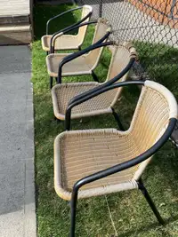 Set of four patio chairs for $10