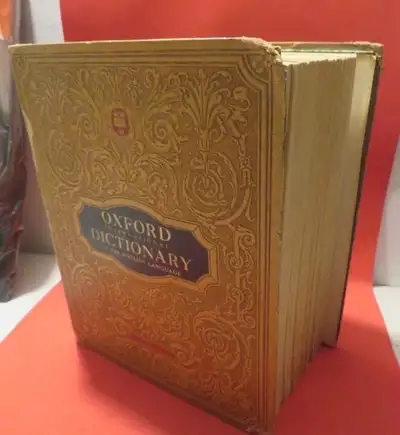 VINTAGE 1957 OXFORD DICTIONARY UNABRIDGED 2536 PAGES  EASY READ, View more