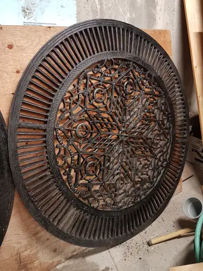 Cast Iron Grate Five FT Round, View more