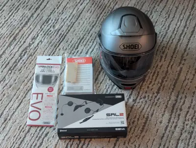 Excellent condition - everything in working order Great quality Shoei modular sport/touring helmet....