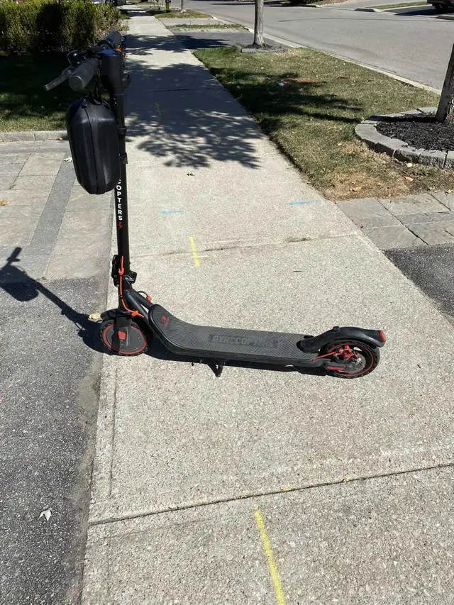 Electric Scooter in Health & Special Needs in Markham / York Region - Image 2