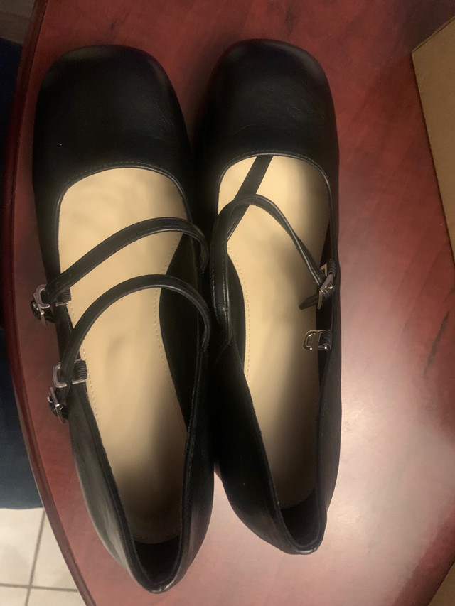 2 Pairs Women’s Shoes Size 9 in Women's - Shoes in Bedford