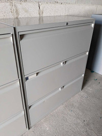 Teknion 3 drawers lateral file cabinets