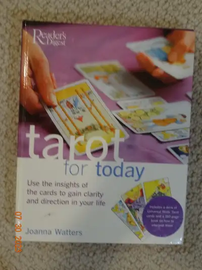 Tarot  set in case, 2003 by Reader's Digest, excellent, cards,bk, View more