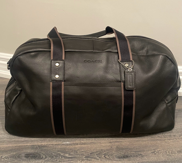 New Authentic Coach f70561 Travel Trekker bag 2 ways in Multi-item in Markham / York Region