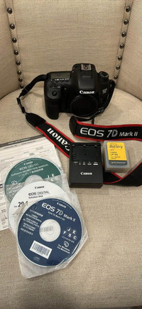 CANON EOS 7D Mark II Digital SLR Camera with Lens