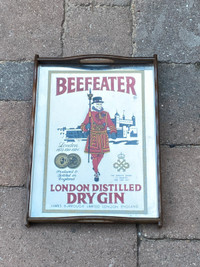 VINTAGE BEEFEATER DRY GIN MIRRORED ADVERTISING TRAY/SIGN $25