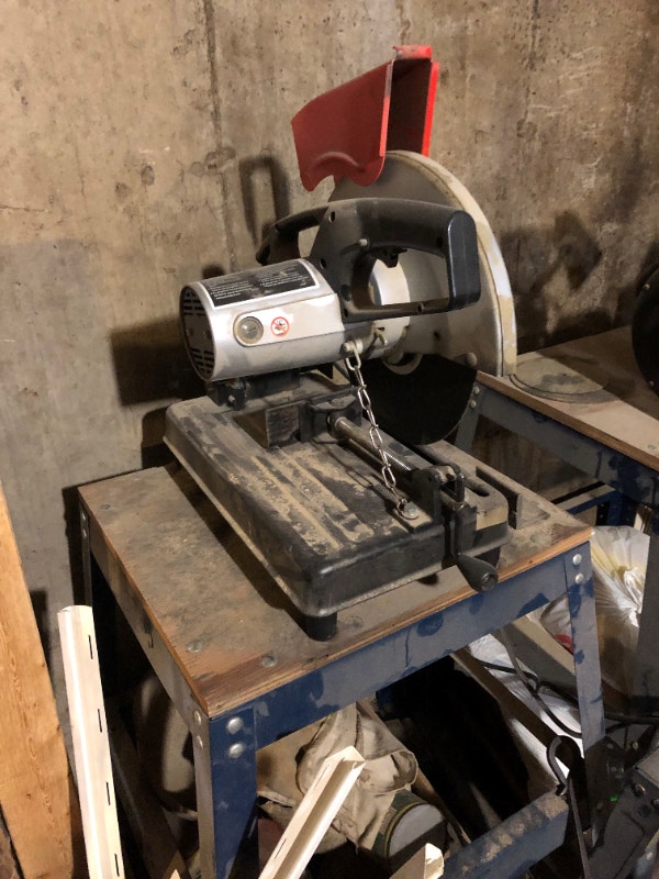 Chop Saw Métal Outils électriques Sherbrooke Kijiji