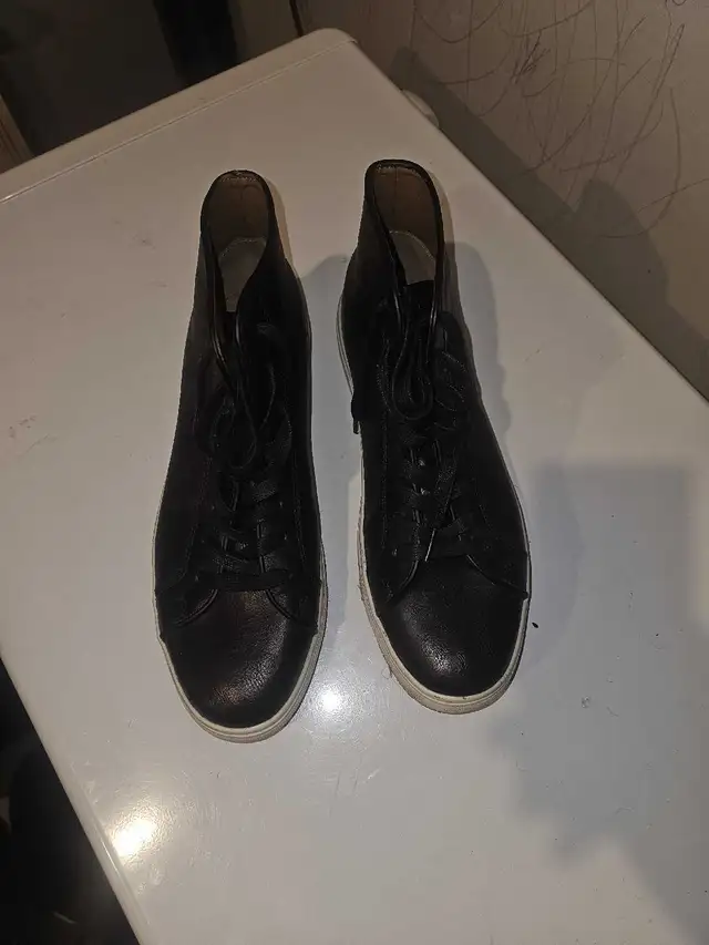 Shoes PERRY ELLIS Black Leather  11.5 in Men's Shoes in Medicine Hat - Image 5