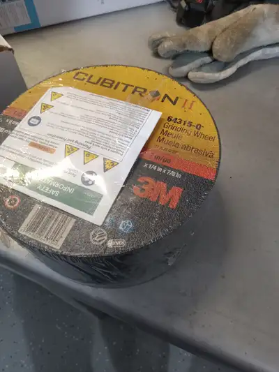7 x 1/4 grinding discs 10/box, View more