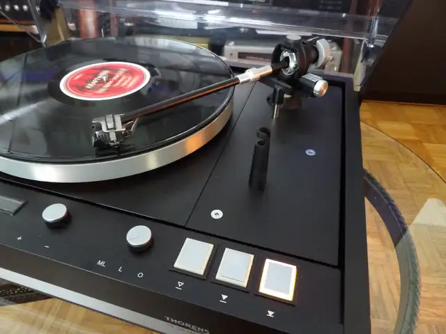Thorens TD 126 MkII turntable, CONSIDERING TRADES in Stereo Systems & Home Theatre in Gatineau - Image 3