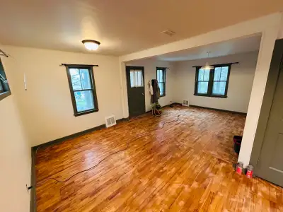Pet friendly 3bed 2bath Southdale House
