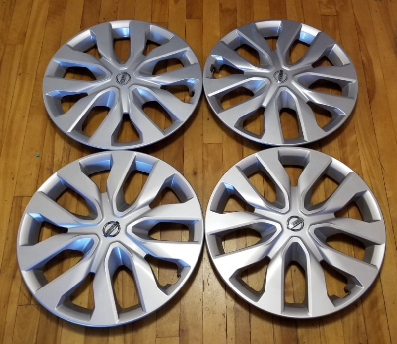 Nissan ORIGINAL, 17" ENJOLIVEURS (CAPs de ROUE) WHEEL COVERS Autres pièces et accessoires