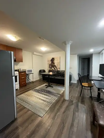 Spacious apartment with 2 bedrooms and 1 bathroom. Utilities such as laundry, water, hydro, etc incl...