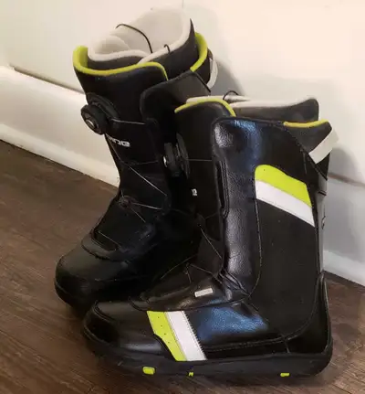 RIDE BOA Snowboard Boots size 9.5 , View more
