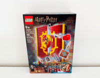 LEGO / HARRY POTTER / GRYFFINDOR HOUSE BANNER / (SEALED & BNIB)