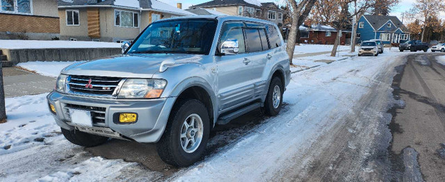 2000 Mitsubishi Pajero Exceed in Cars & Trucks in Edmonton - Image 2