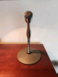 Microphone Vintage Calrad DM-12 With Stand