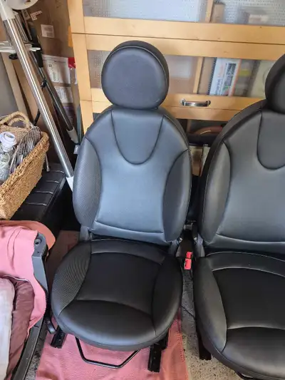 280$ - Frt & R seats/ Sieges avant et Ar. Mini R55 R56 R57 R59, View more