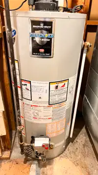Hot water heater tank