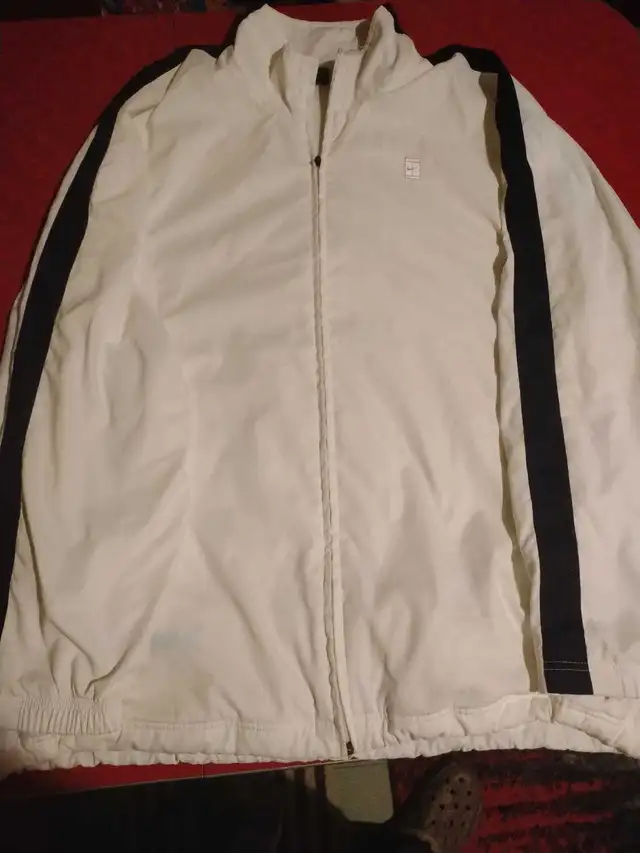 Jordan zip up hoodie and Nike jacket in Men's in Cape Breton - Image 3