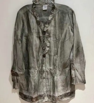 Parsley and Sage Ladies top size large, View more