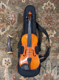 Eastman 1/2 Violin and Case