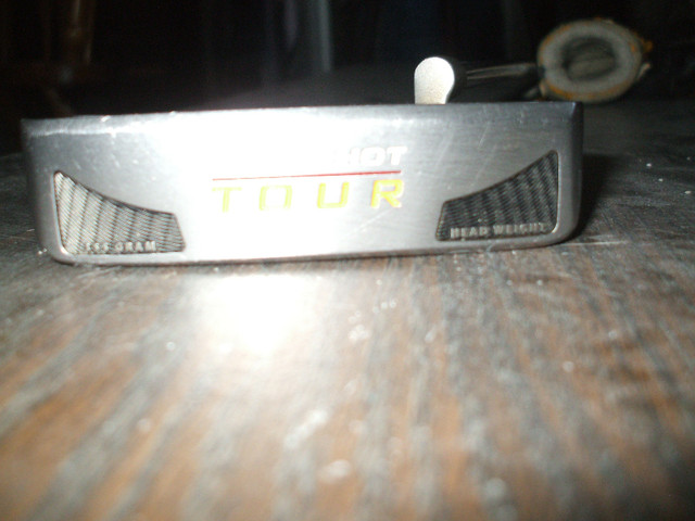 Odyssey White Hot Tour #1 Putter in Golf in Vernon - Image 2