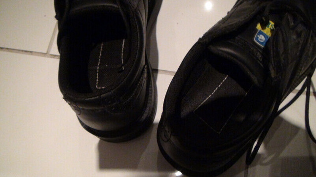 steel toe shoes dans Chaussures pour hommes  à Laval/Rive Nord - Image 4